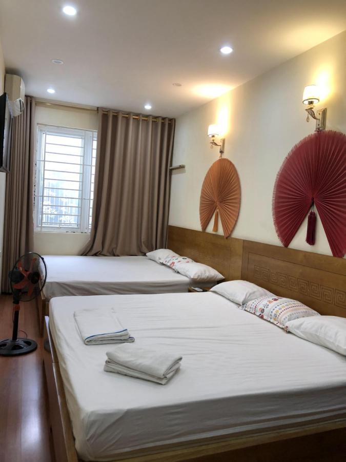 Old Town Palace Guest House Hanoi Buitenkant foto